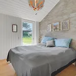 4 Bedroom Amazing In *