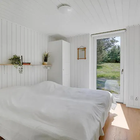 Holiday home 4 Bedroom Amazing In *
