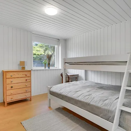 4 Bedroom Amazing In *