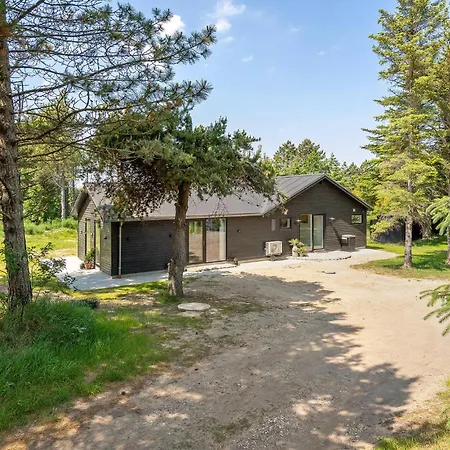 4 Bedroom Amazing In *