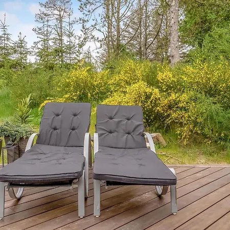 4 Bedroom Amazing In * Blokhus